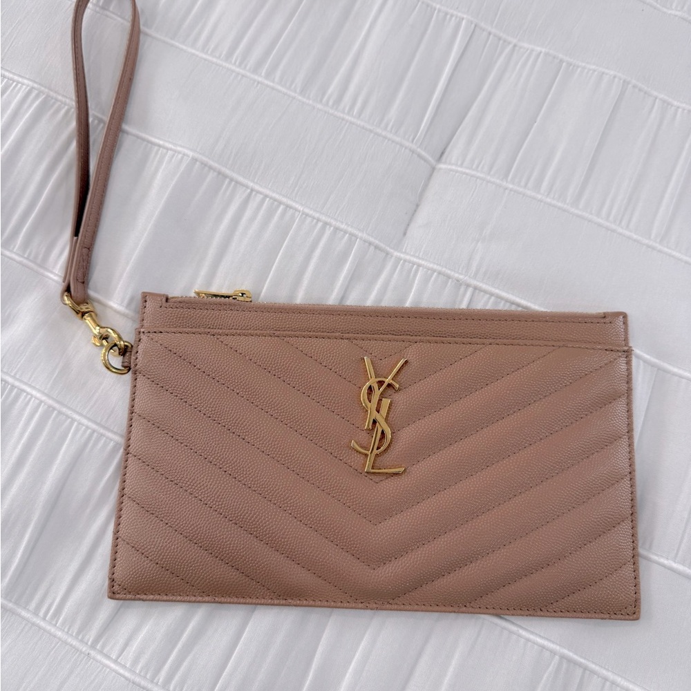 ⭐️⭐️PRICE DROP! Yves Saint Laurent Tan Quilted Wristlet AUTHENTIC! - Picture 5 of 14